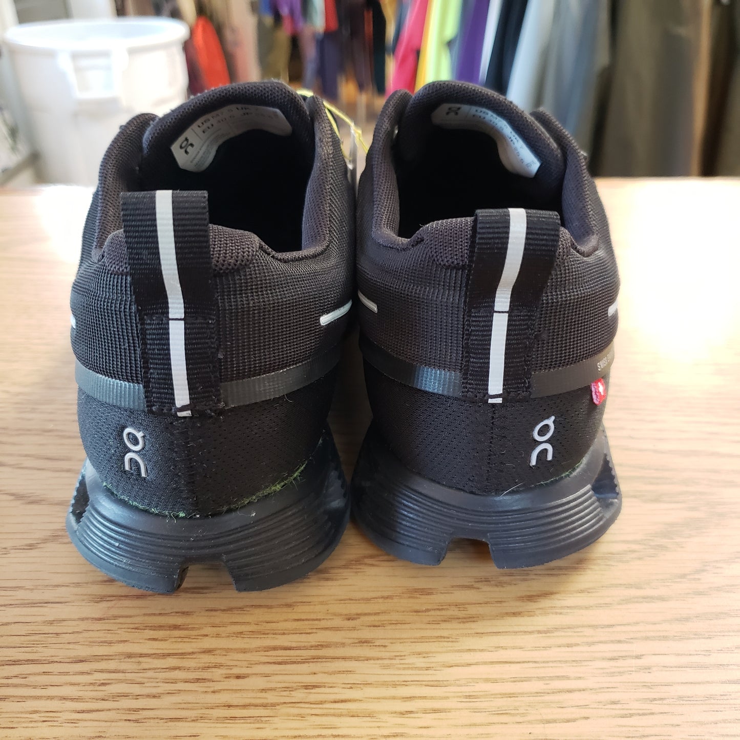 On Cloud 5 Waterproof Sneaker