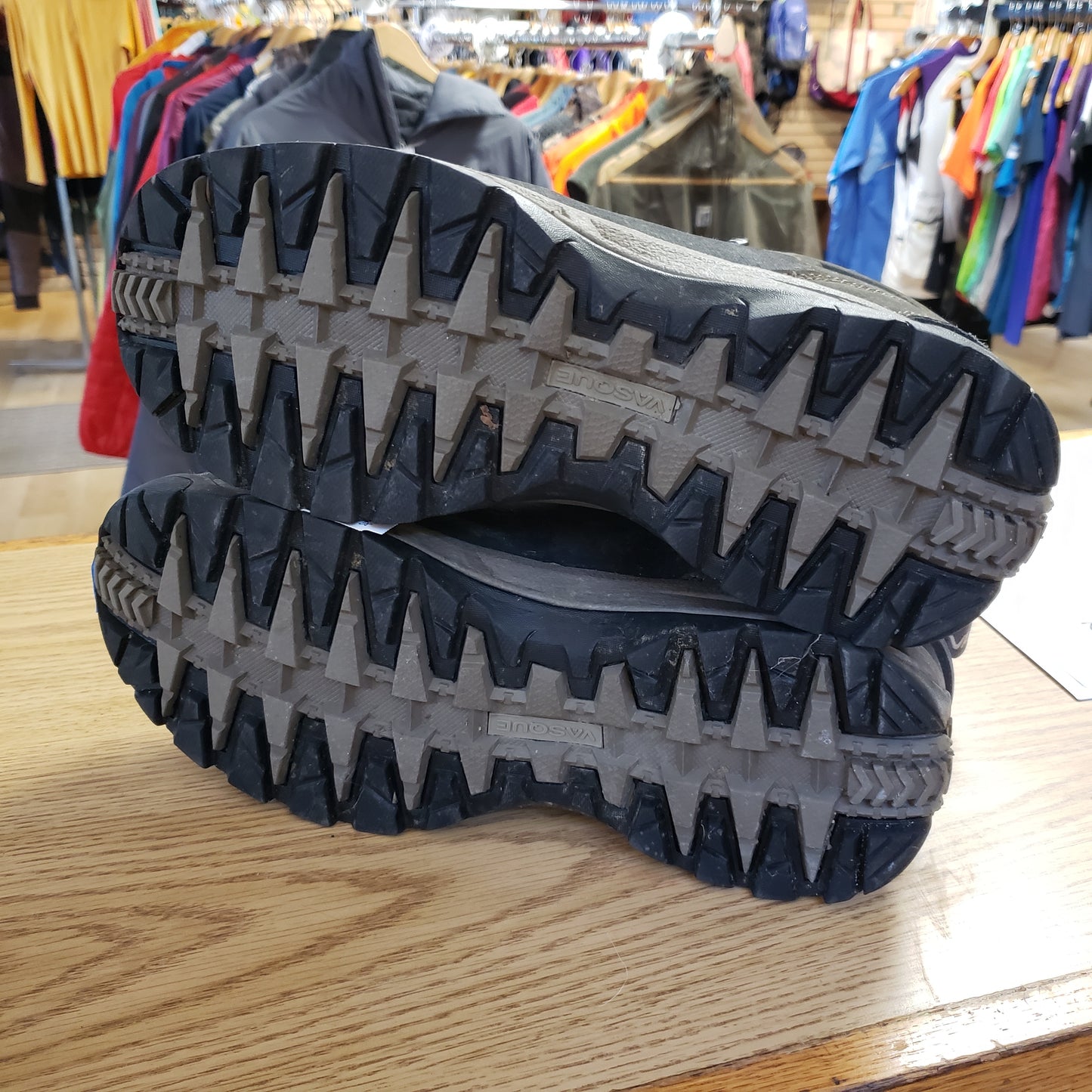Vasque Snowblime UltraDry Hiking Boots