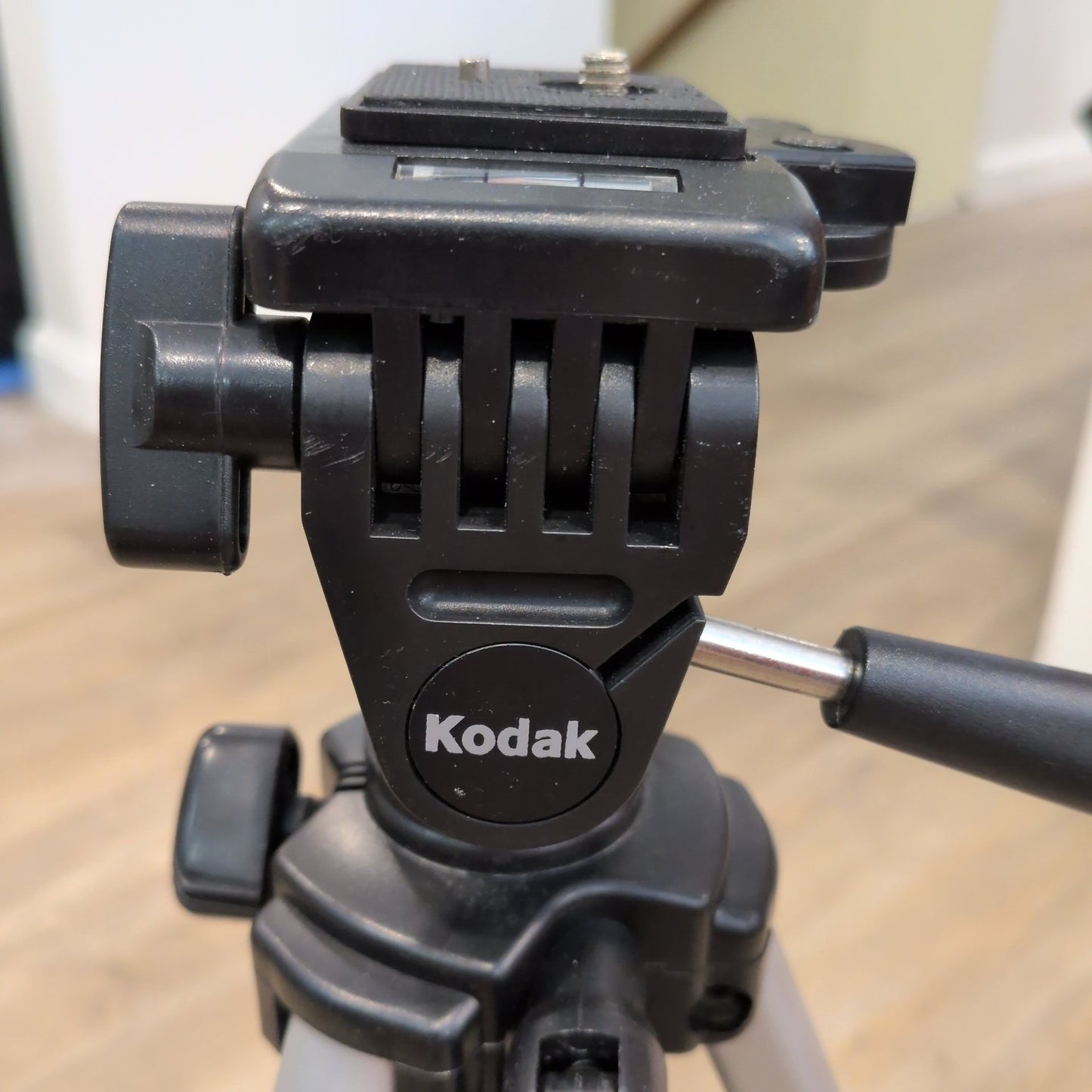 Kodak Camera/Video Tripod