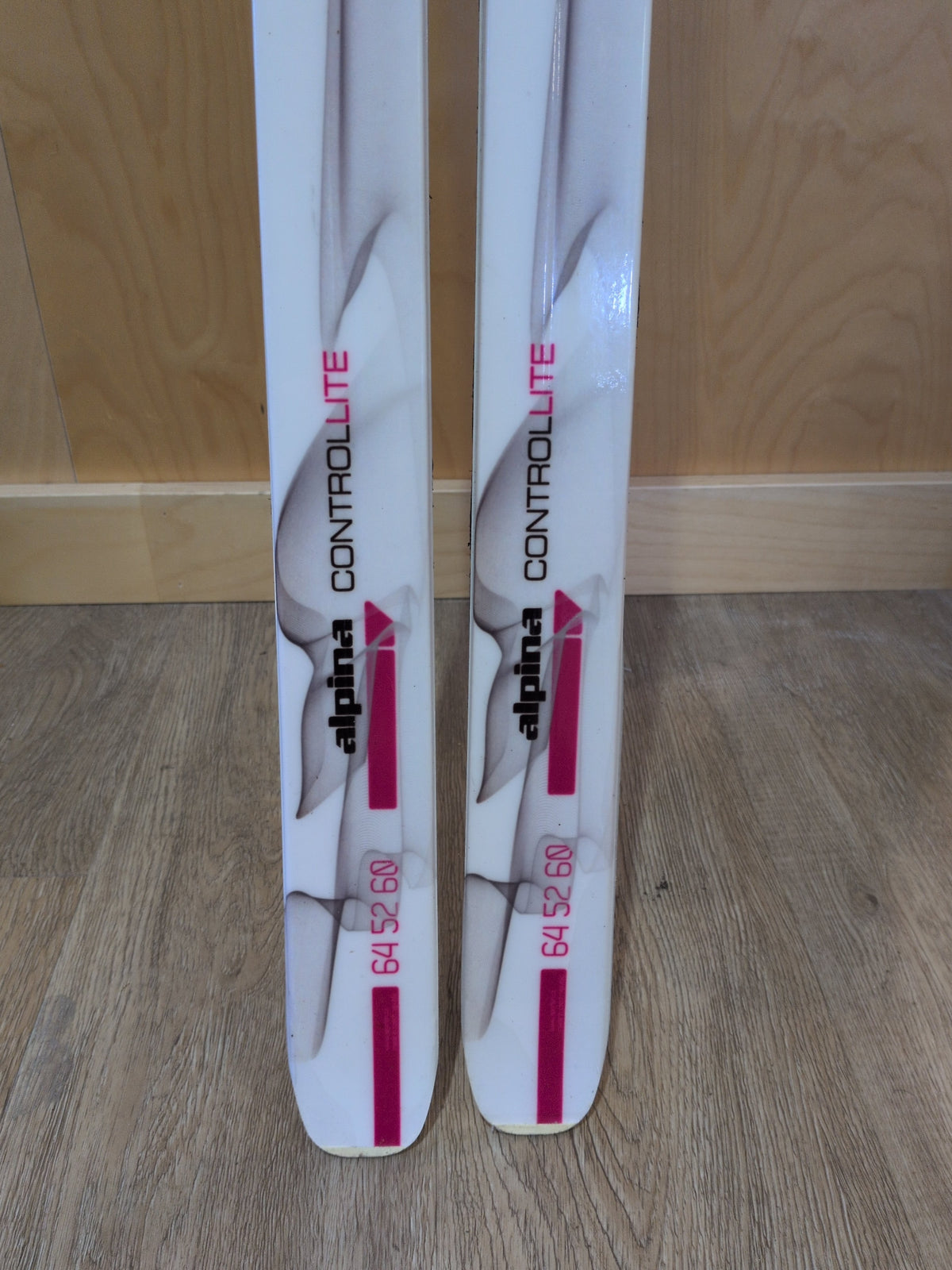 Alpina ControlLite NNN XC Ski