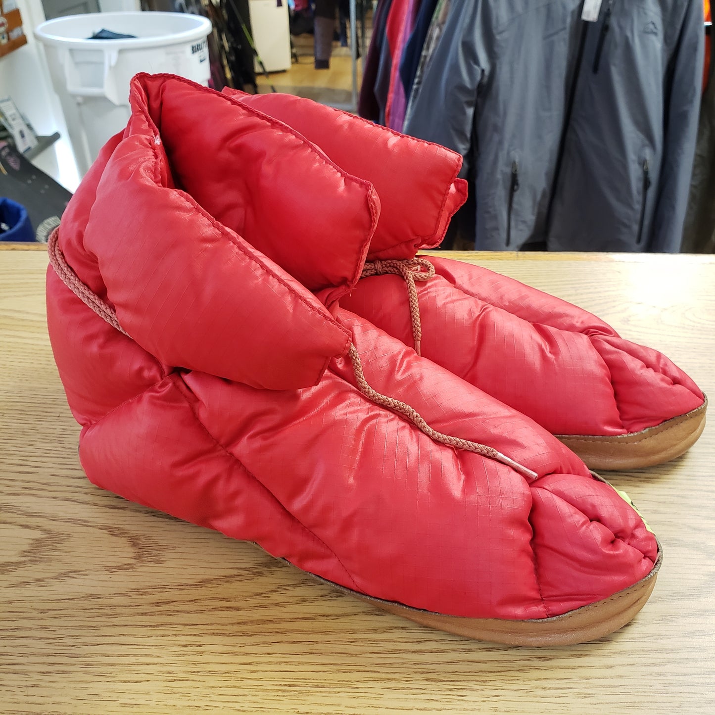 Eddie Bauer Down Camp Slippers