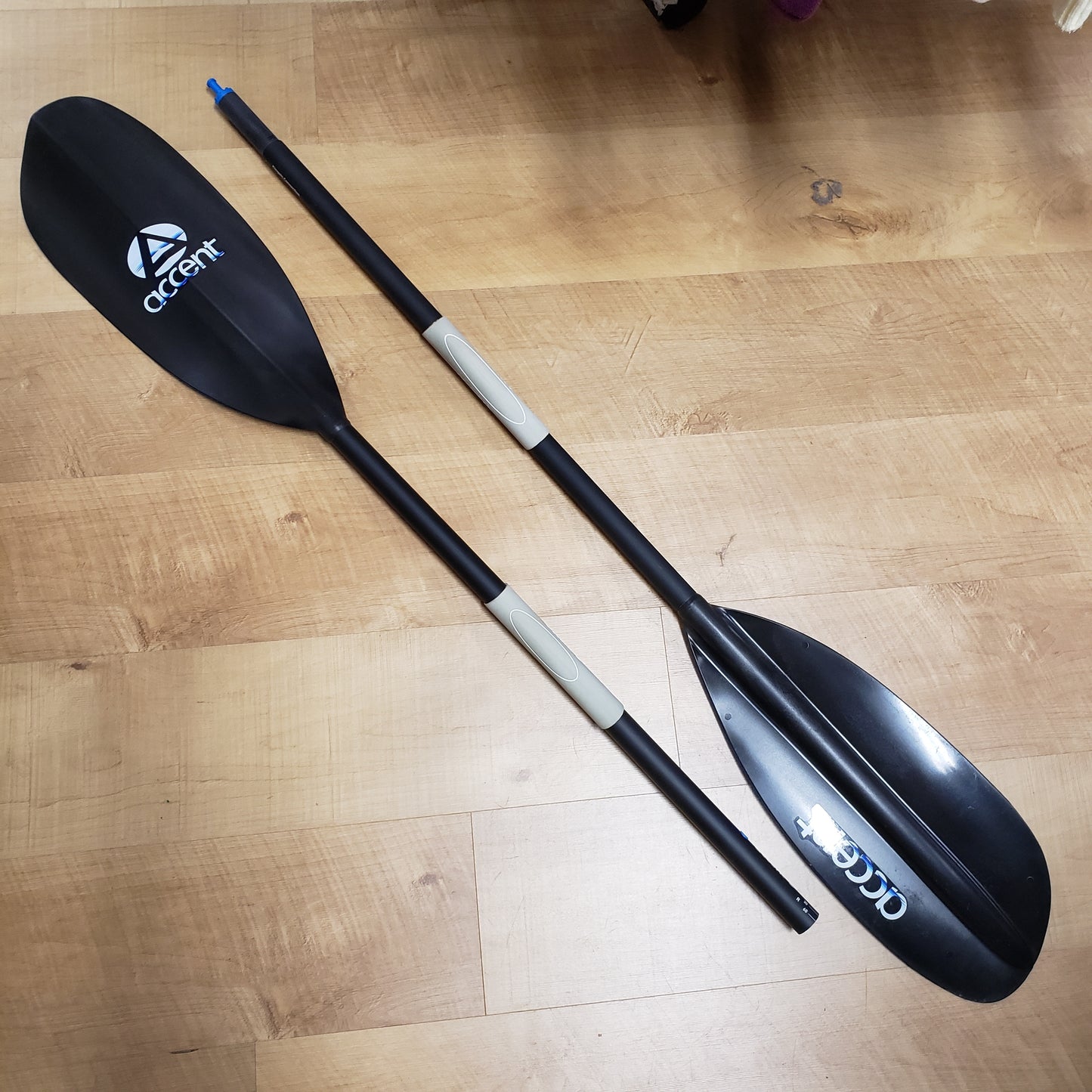 Accent Energy Carbon Touring Paddle (NEW)