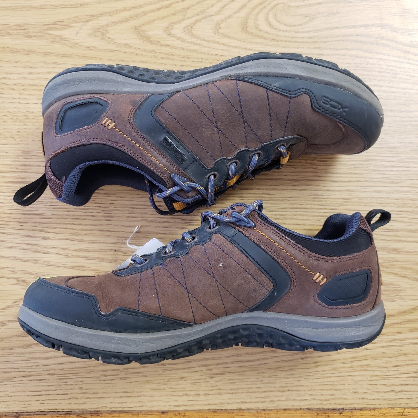 Rockport XCS Leather Low Hiker