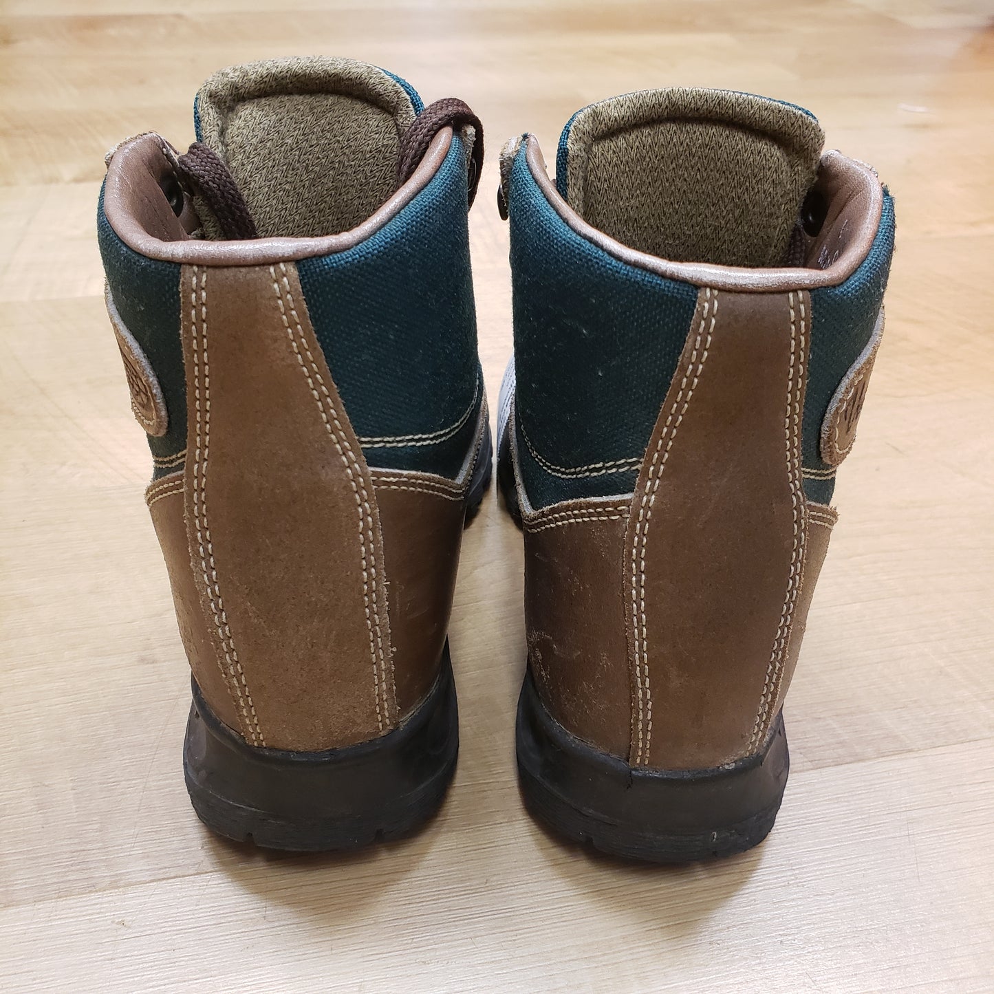 Vasque Skywalk GTX Hiking Boots