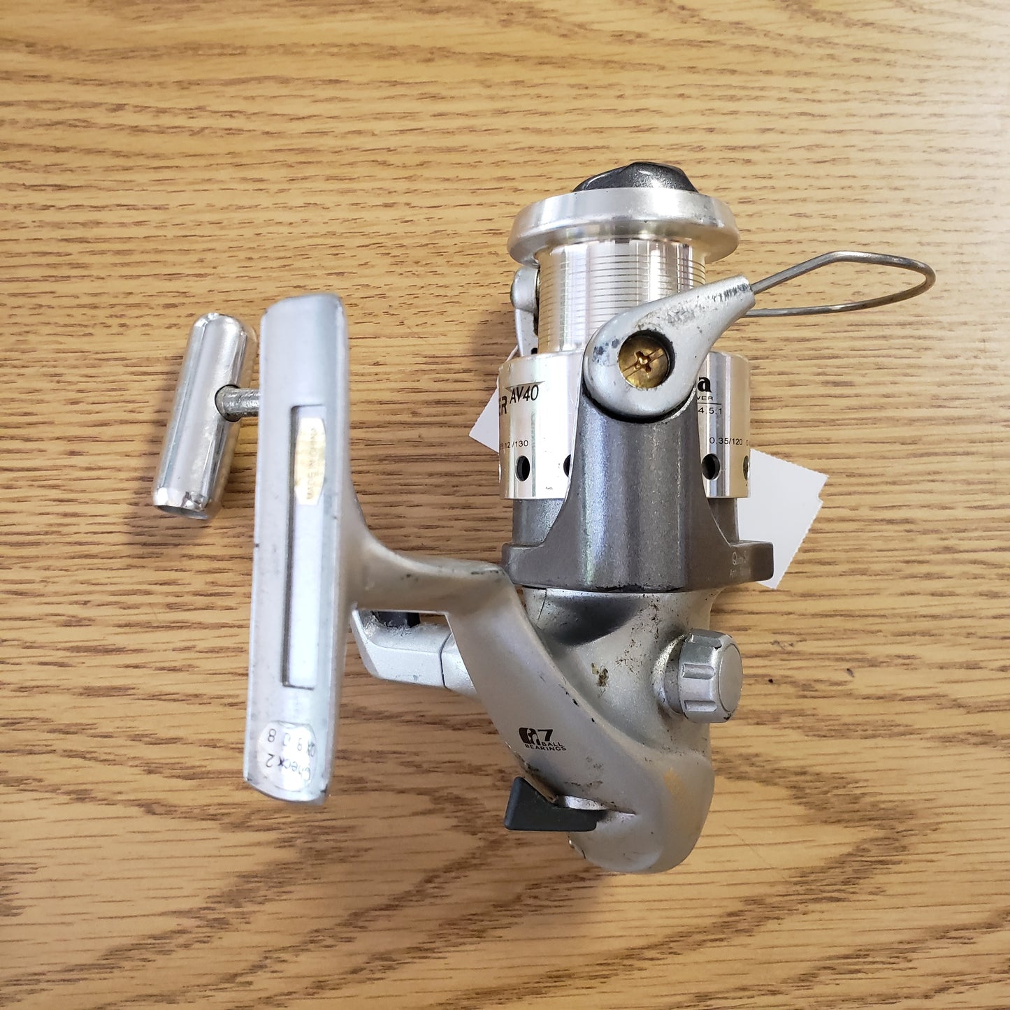 Okuma Avenger AV40 Reel