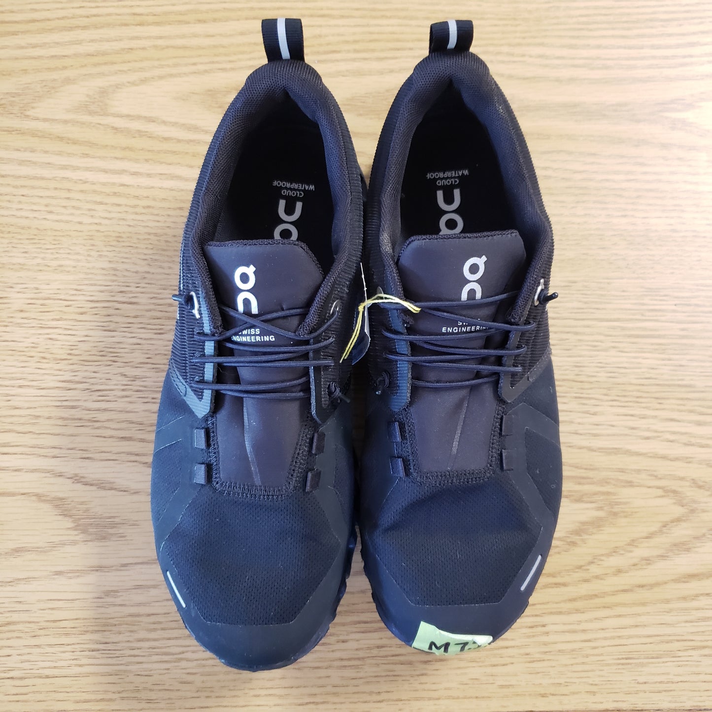 On Cloud 5 Waterproof Sneaker