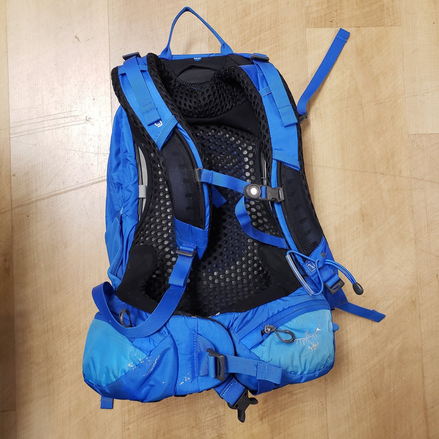 Osprey Manta AG Pack