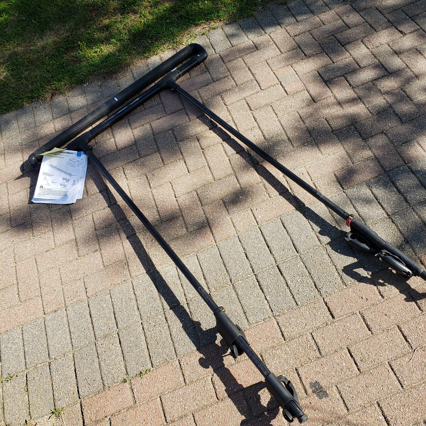 Yakima Showboat Load Assist Roller