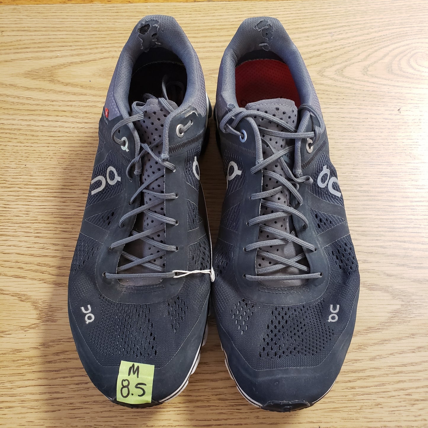 On Cloud Cloudflow Running Shoes*