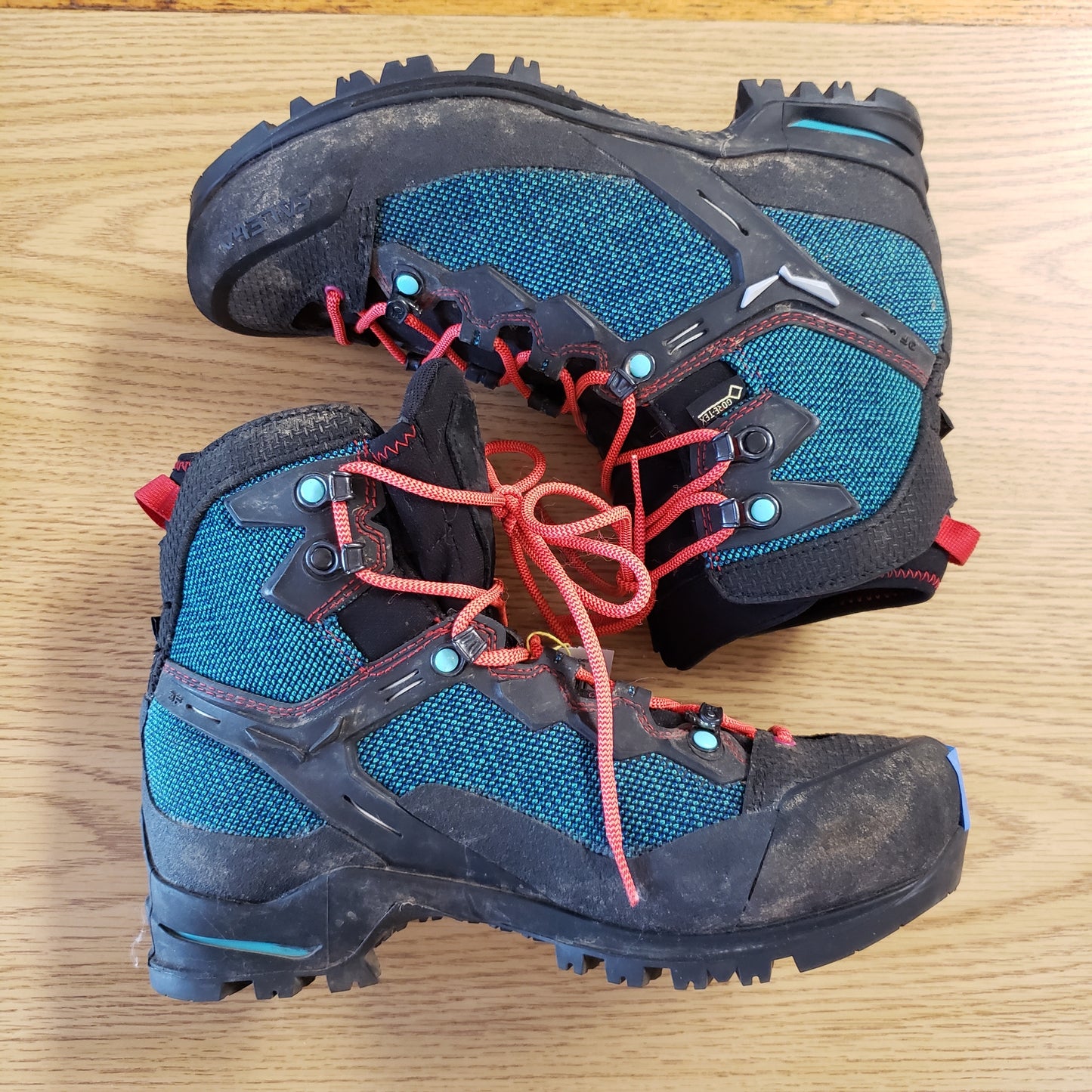 Salewa Raven 3 Gore-Tex Trekking Boots
