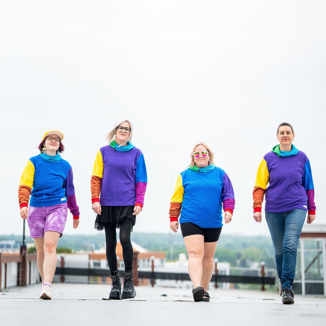 SamBob Microgrid Fleece Top