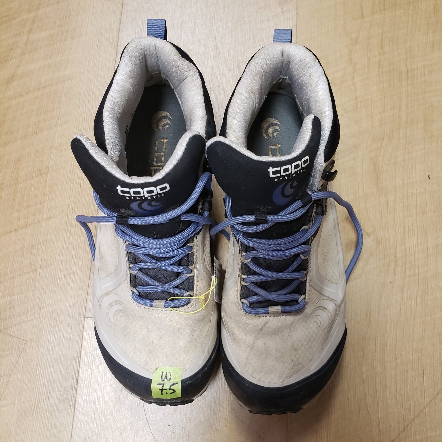 TOPO Athletic TrailVenture Hiker