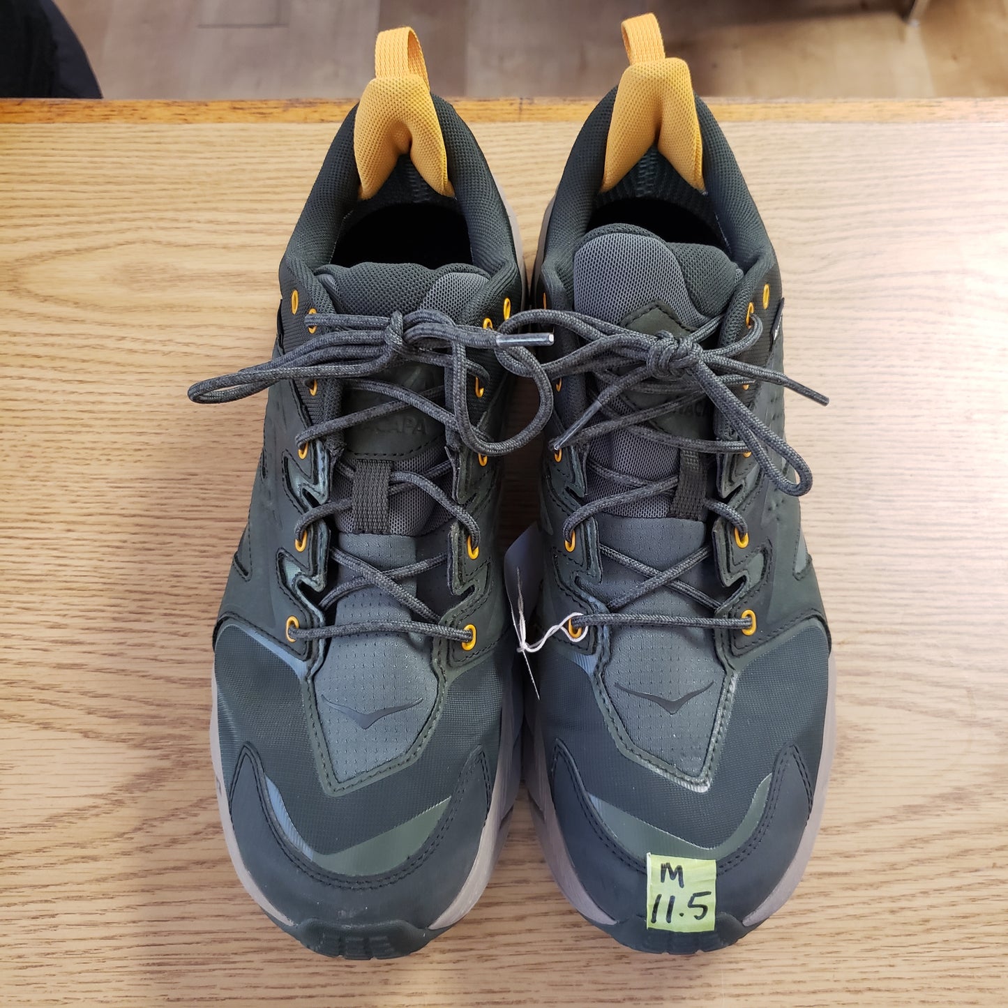 Hoka Anacapa Sneaker