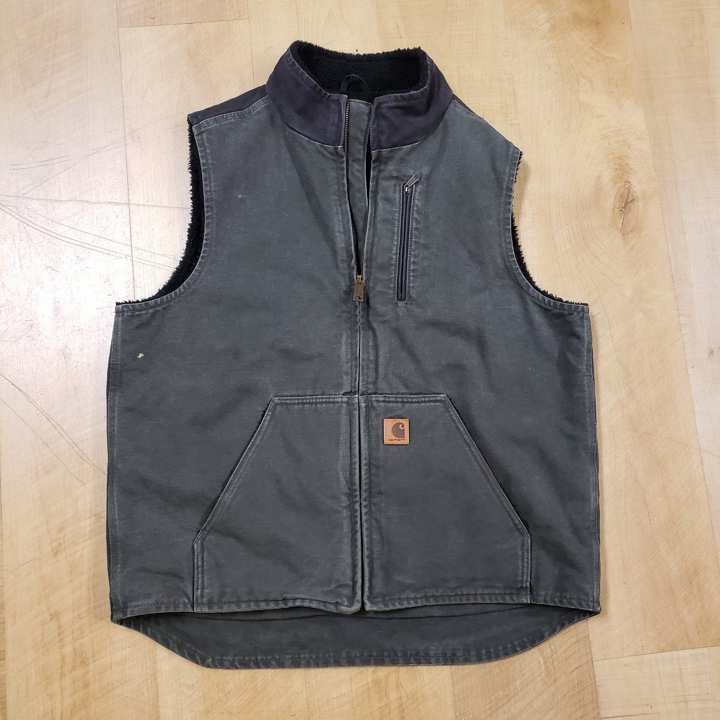 Carhartt Sherpa Lined Duck Vest*