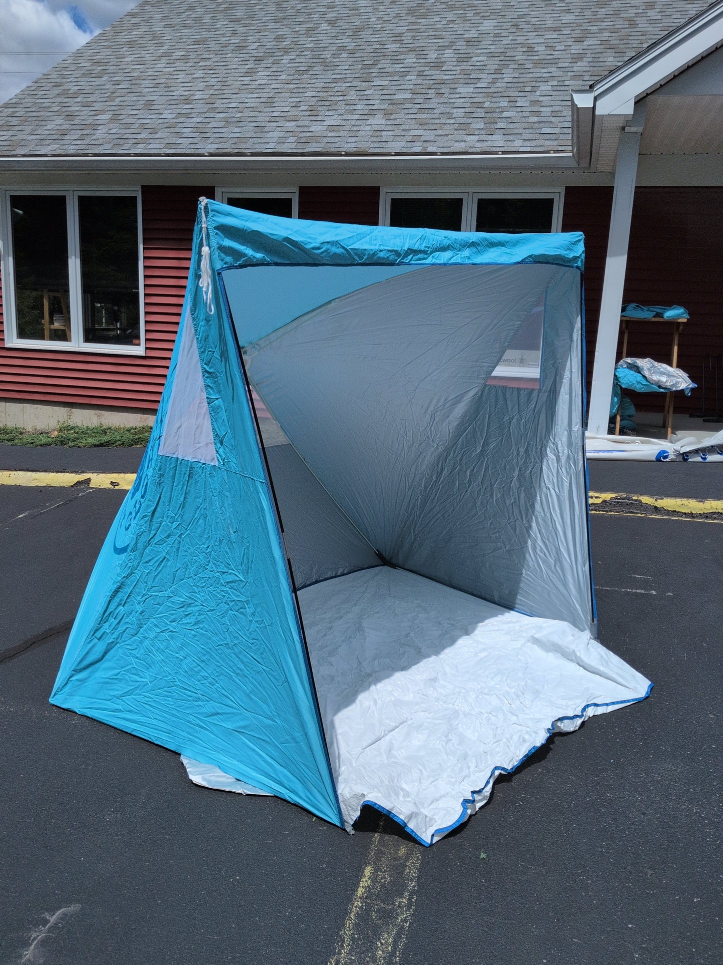 Body Glove Pop Up Sun Shelter
