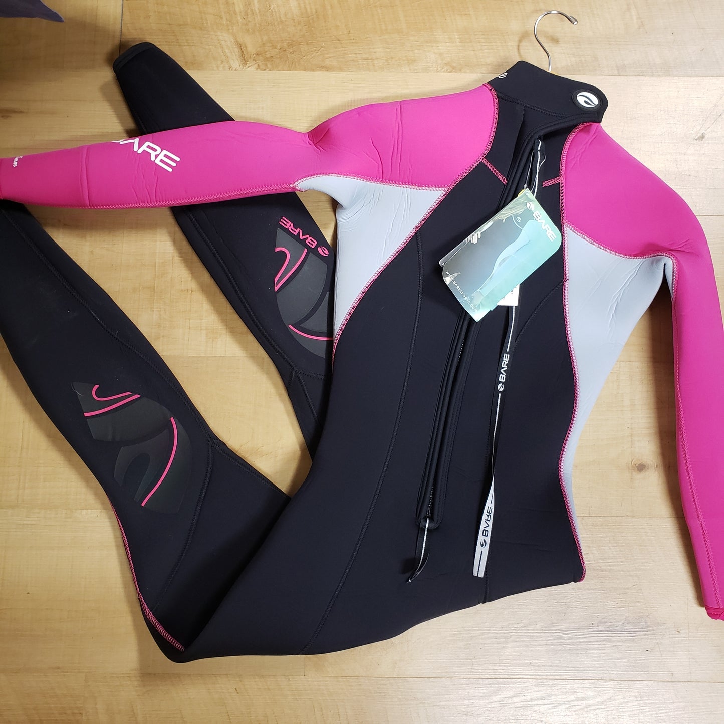 Bare Nixie 5mm Full Wetsuit NWT