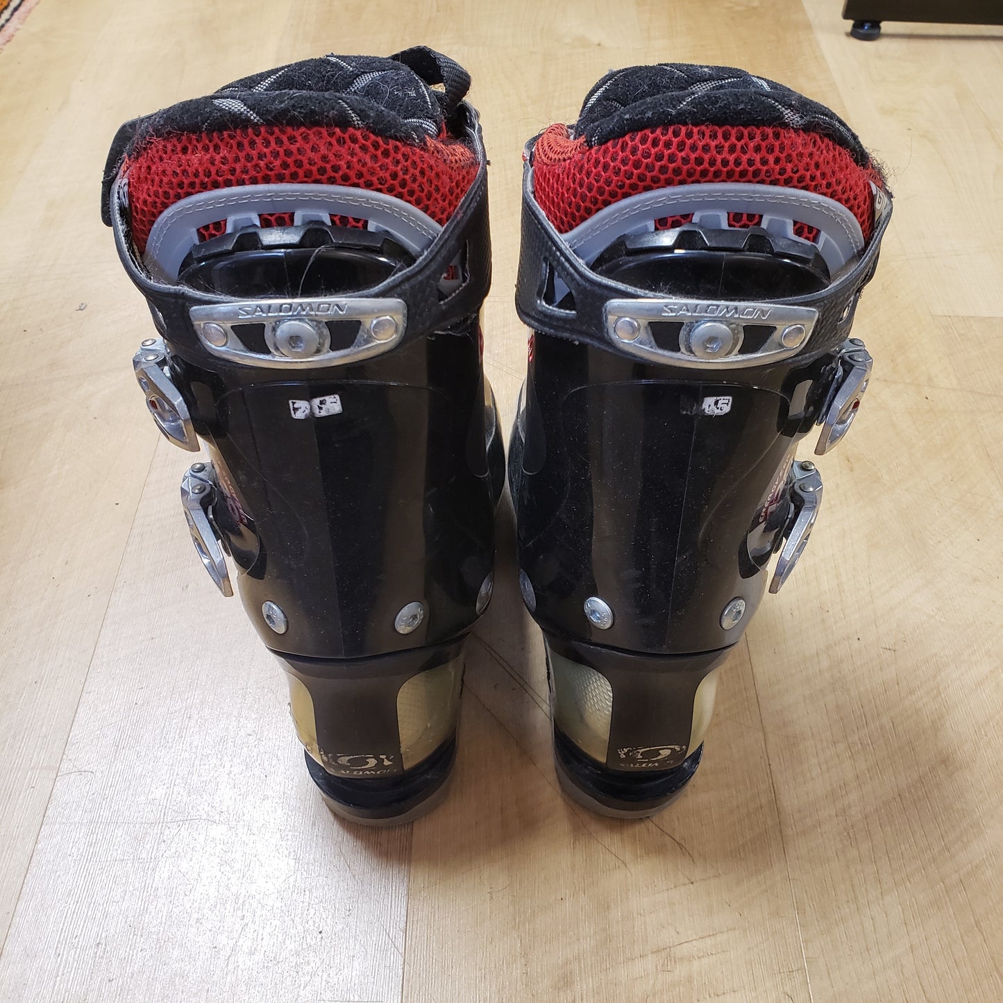 Salomon Mission RS 12 Ski Boots Men's 7 / Women's 8