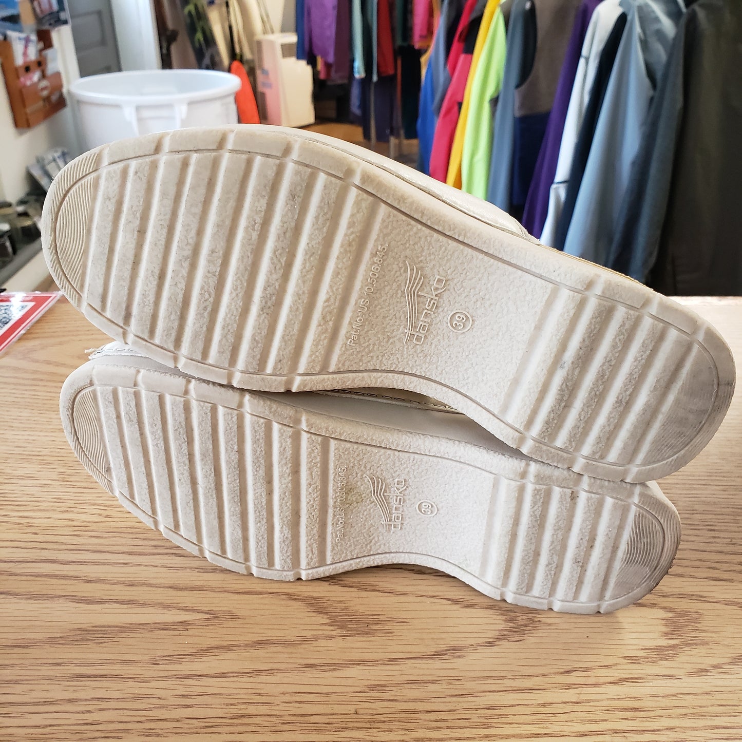 Dansko Ravyn Shoes