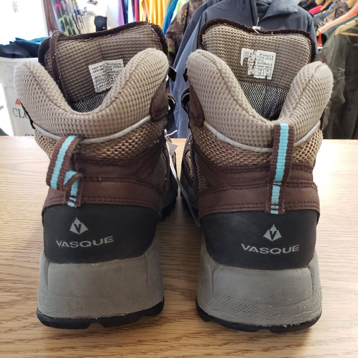 Vasque Breeze 2.0 Hiking Boots