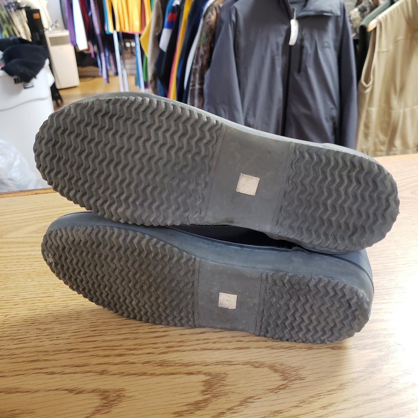 LL Bean 5mm Neoprene Booties