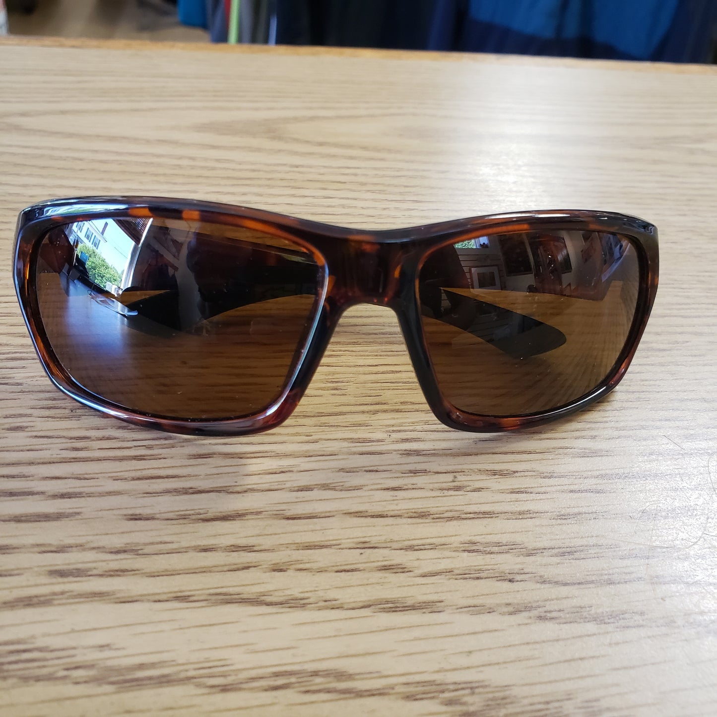 LL Bean PocketWater Polarized Sunglasses w/ Green Case