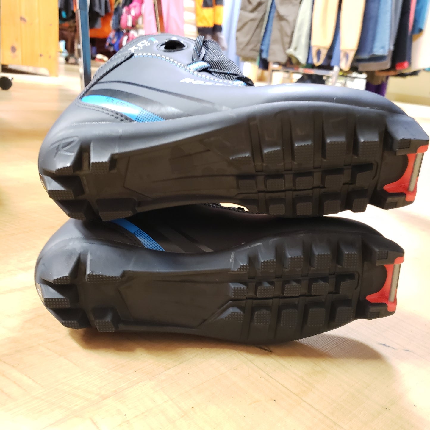 Rossignol XC1 NNN XC Ski Tour Boot NEW