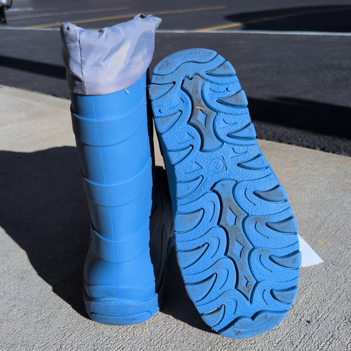 Tundra Lined Rubber Boot