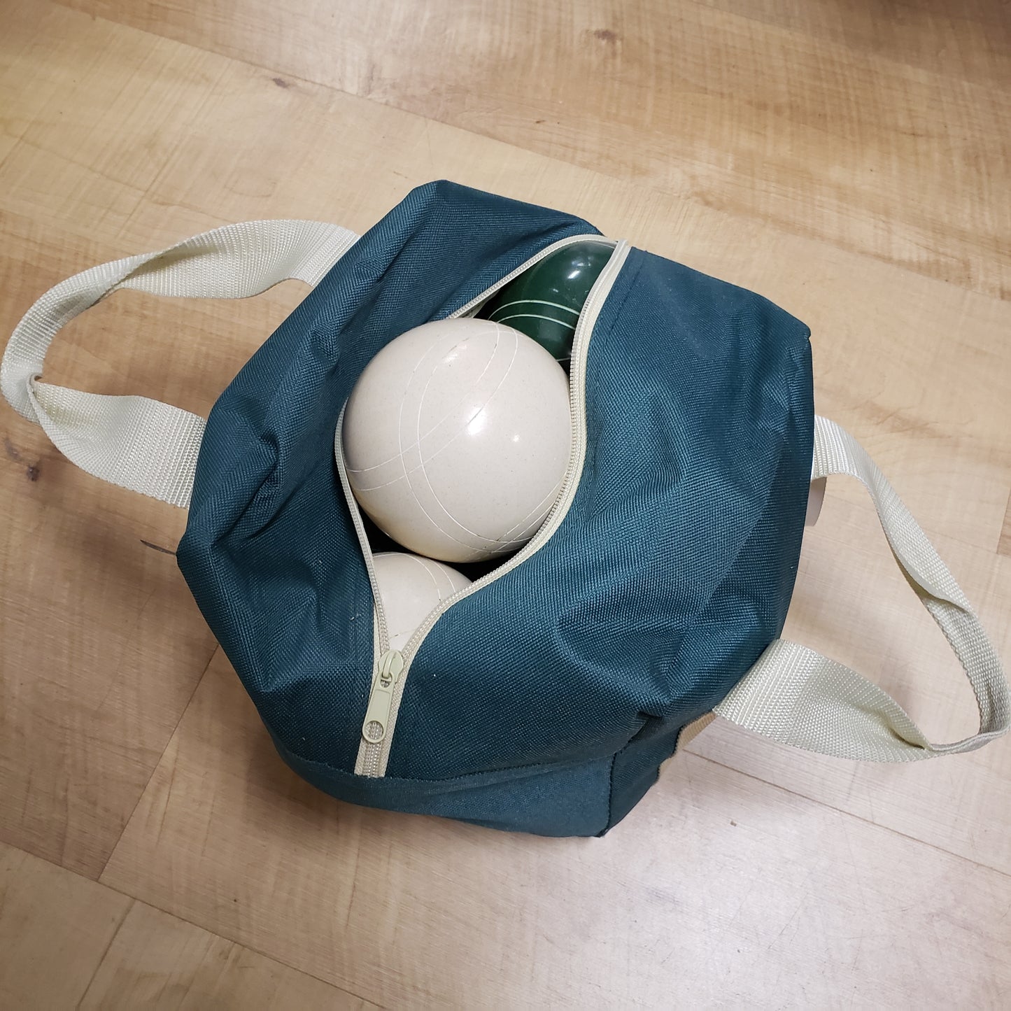 LL Bean Bocce Ball Set