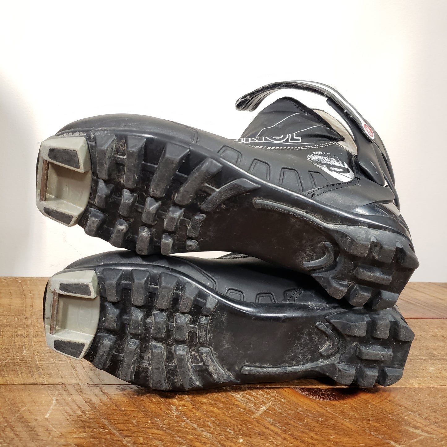 Rossignol X5 NNN XC Ski Boot*