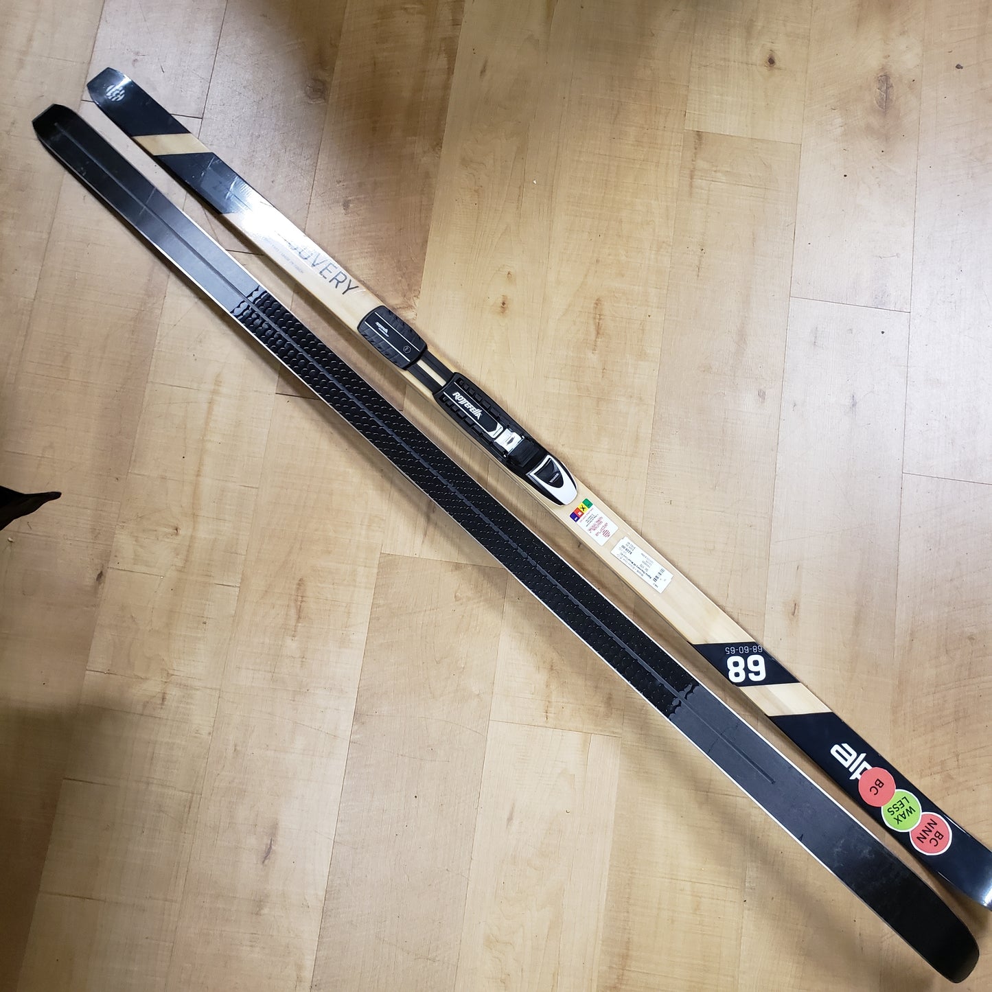 Alpina Discovery68 BC Touring XC Skis
