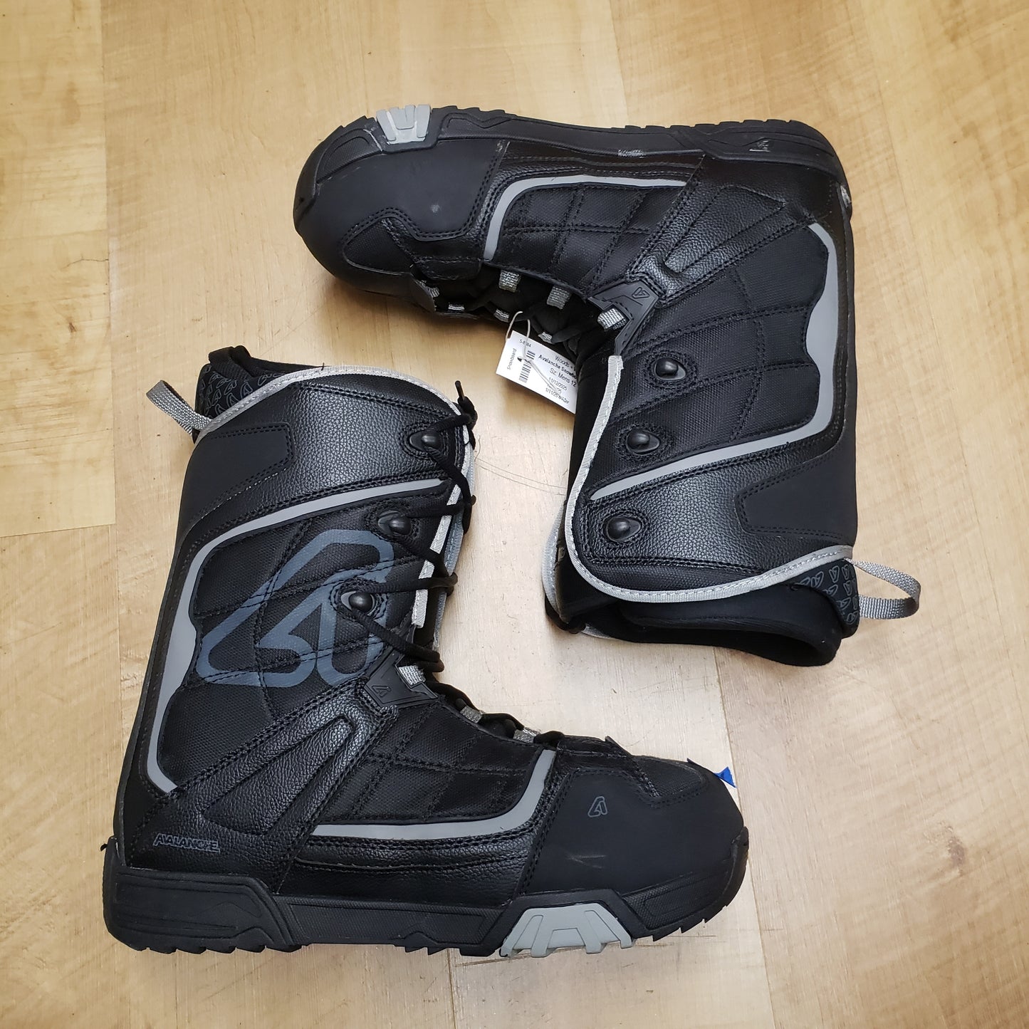 Avalanche Snowboard Boot