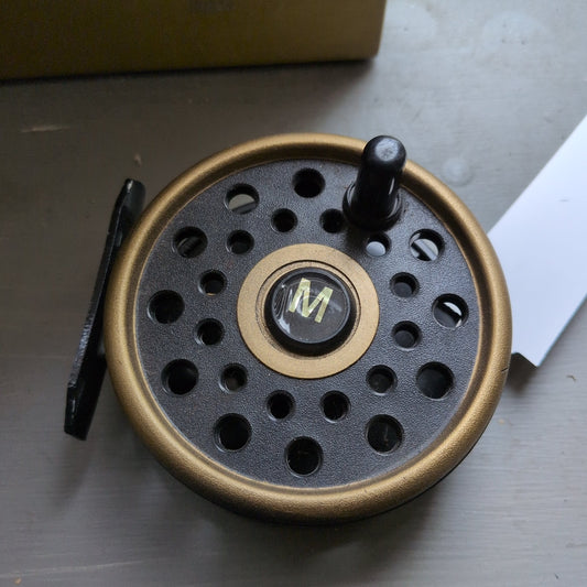 Master Graphite Fly Reel FR2