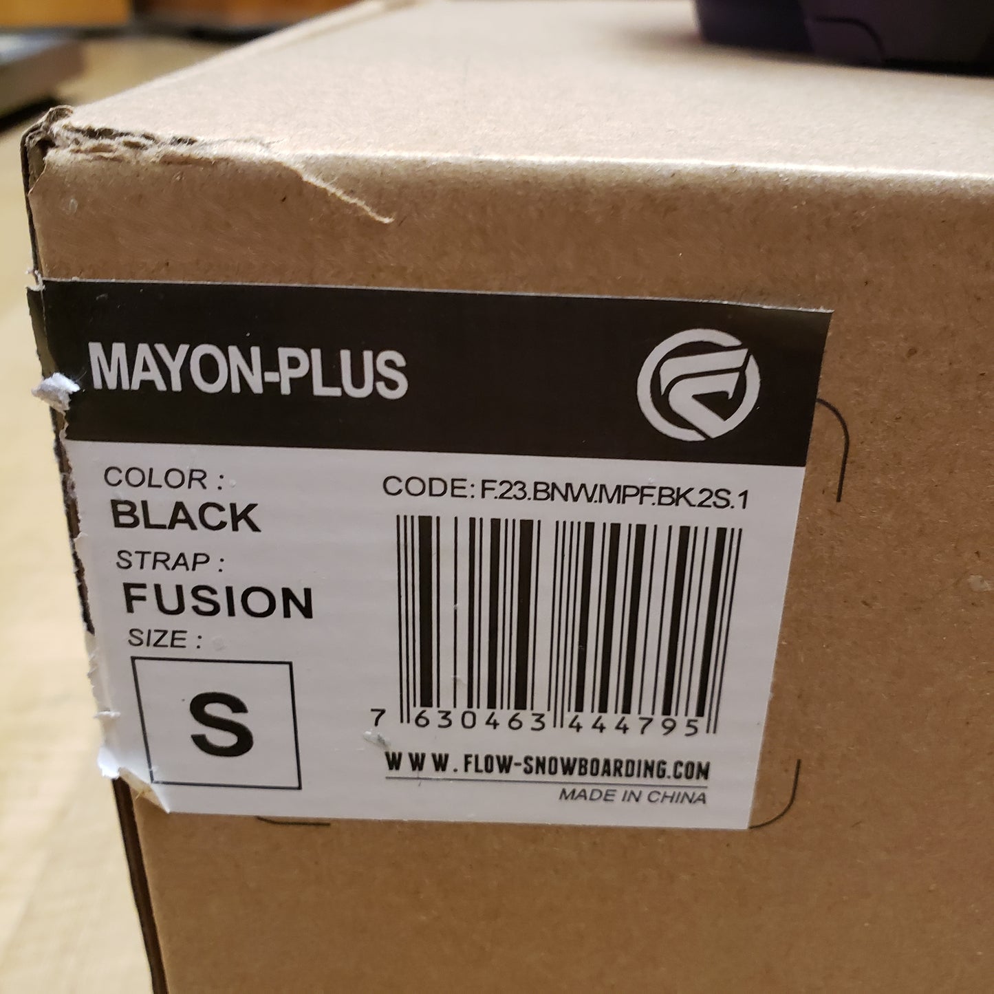 Mayon-Plus Snowboard Binging NEW