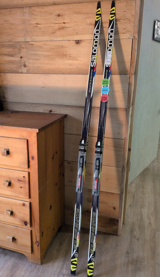 Salomon Equipe Skate Ski SNS Pilot Wax