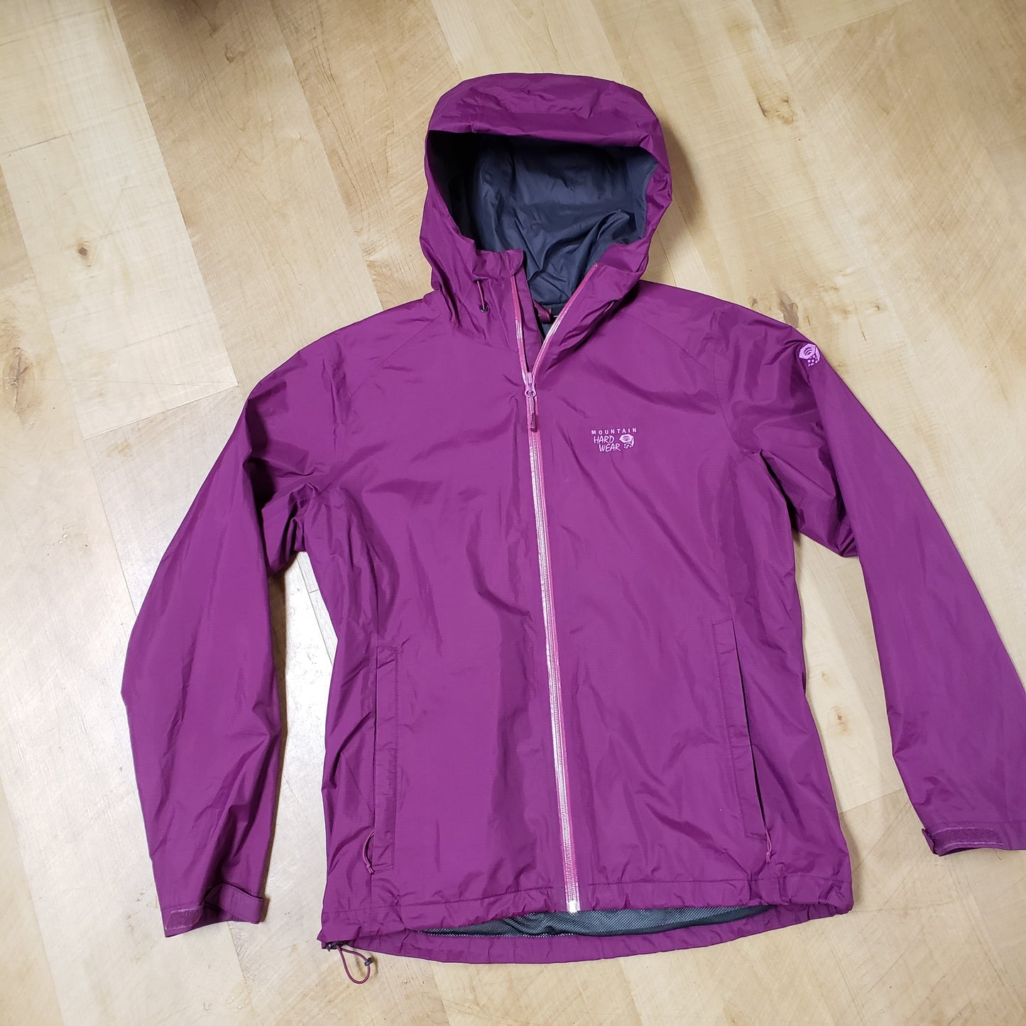 Mountain Hardwear Zip-up Rain Jacket