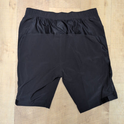 Eleven Pine Uprising Short NEW