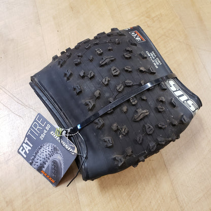 Maxxis Colossus Snow Tire