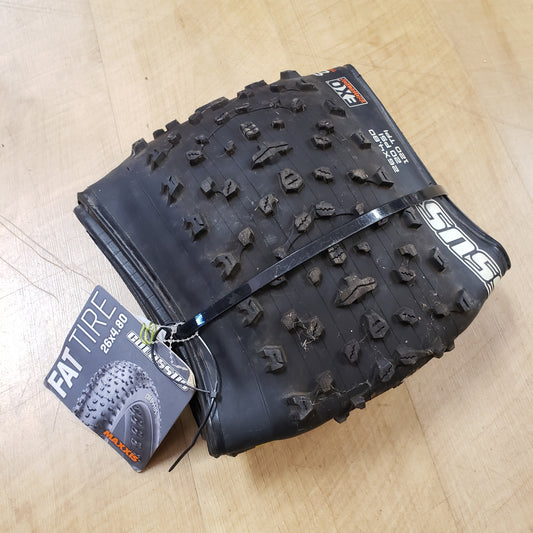 Maxxis Colossus Snow Tire
