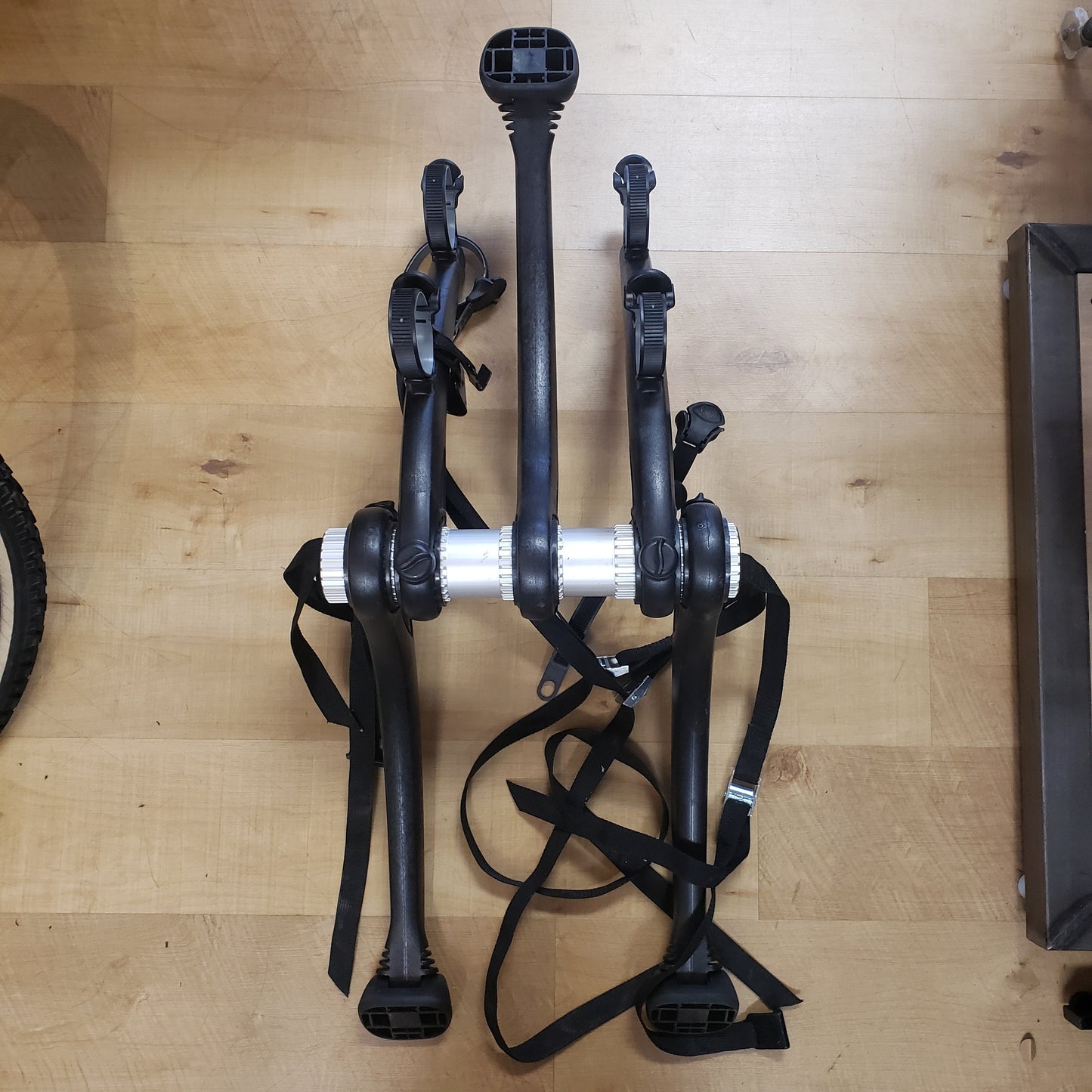 Saris Bones 2 Bike Trunk Rack