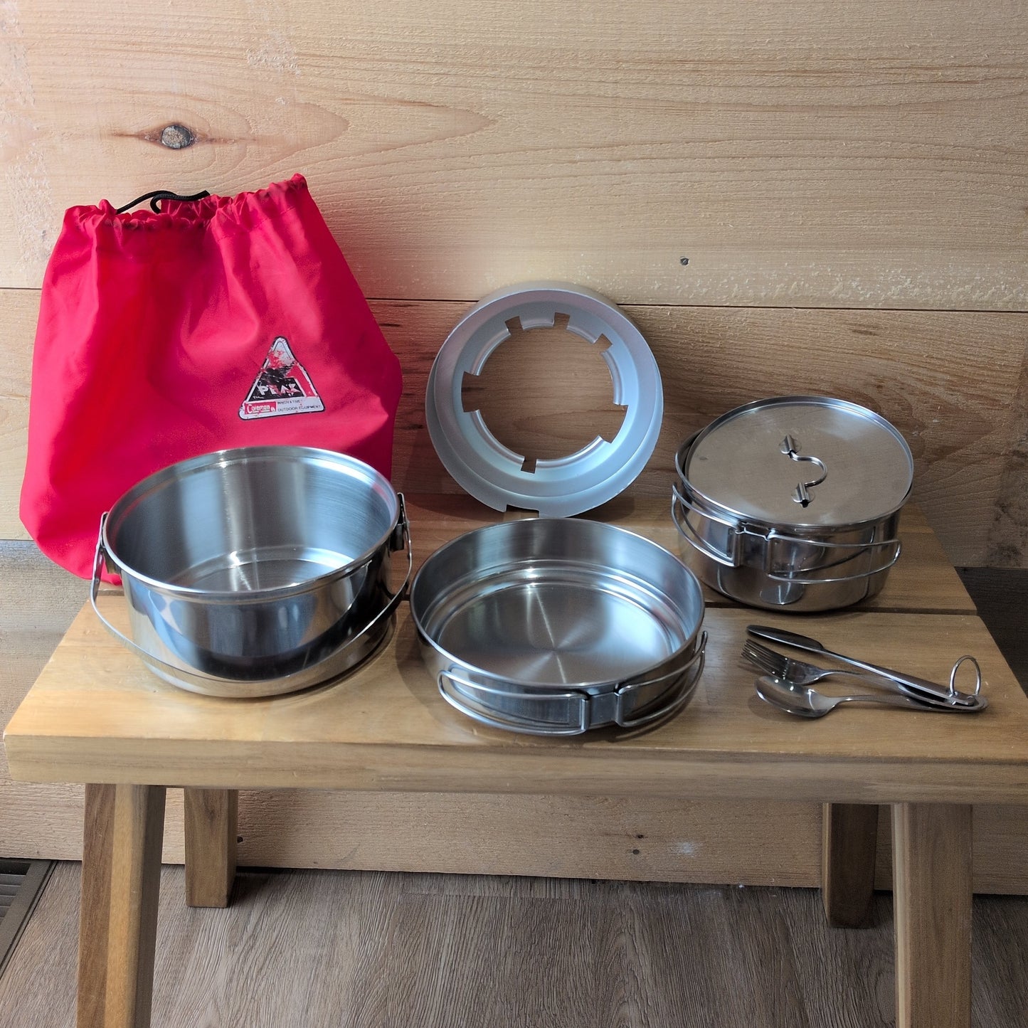 Coleman Peak1 Six piece Cook set