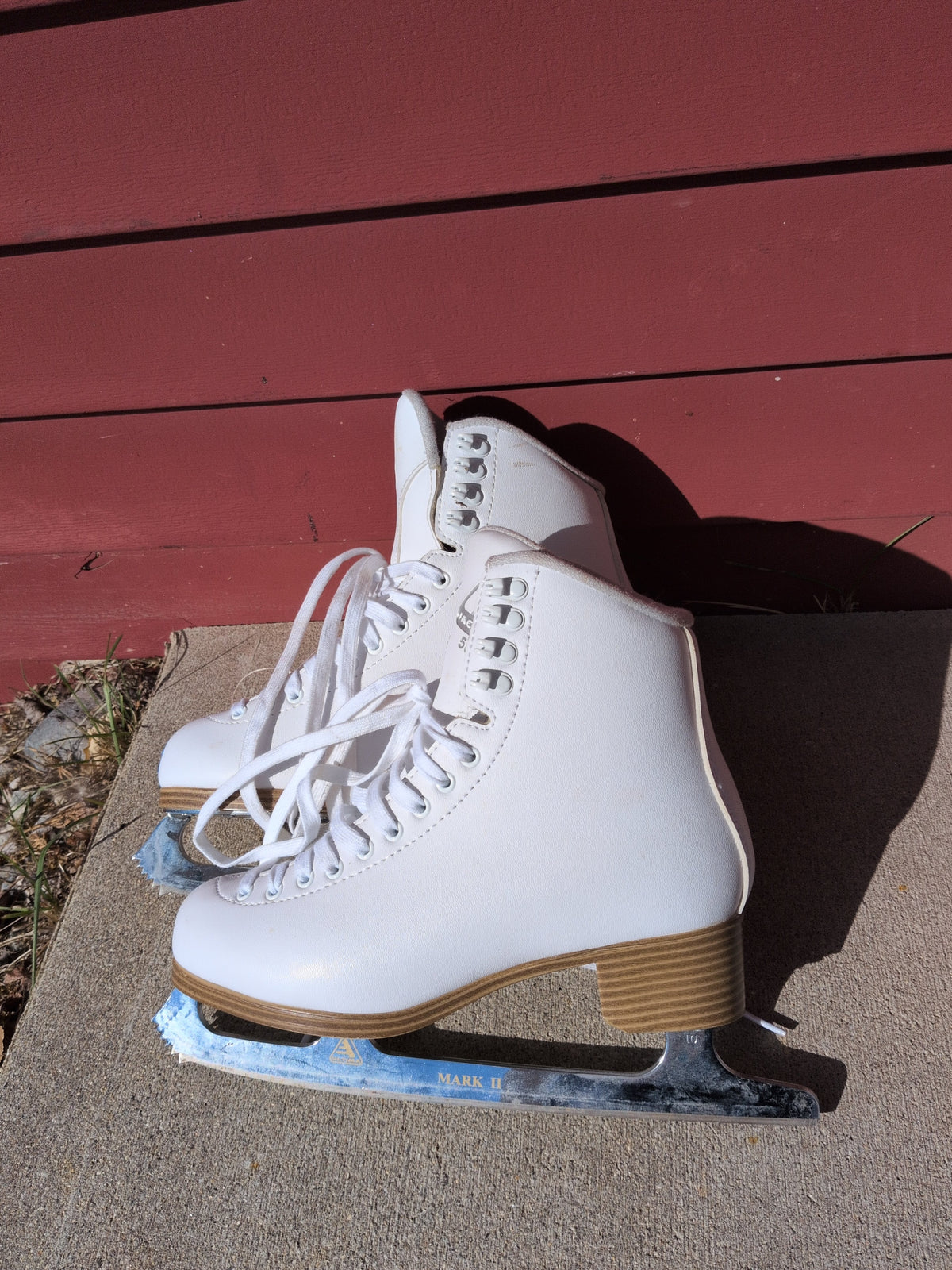 Jackson 500 Figure Skate