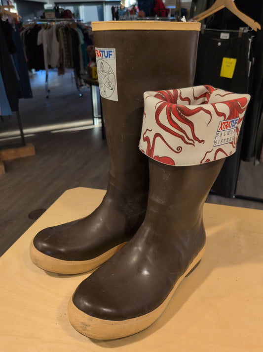 XTRATUF x Salmon Sisters Boot