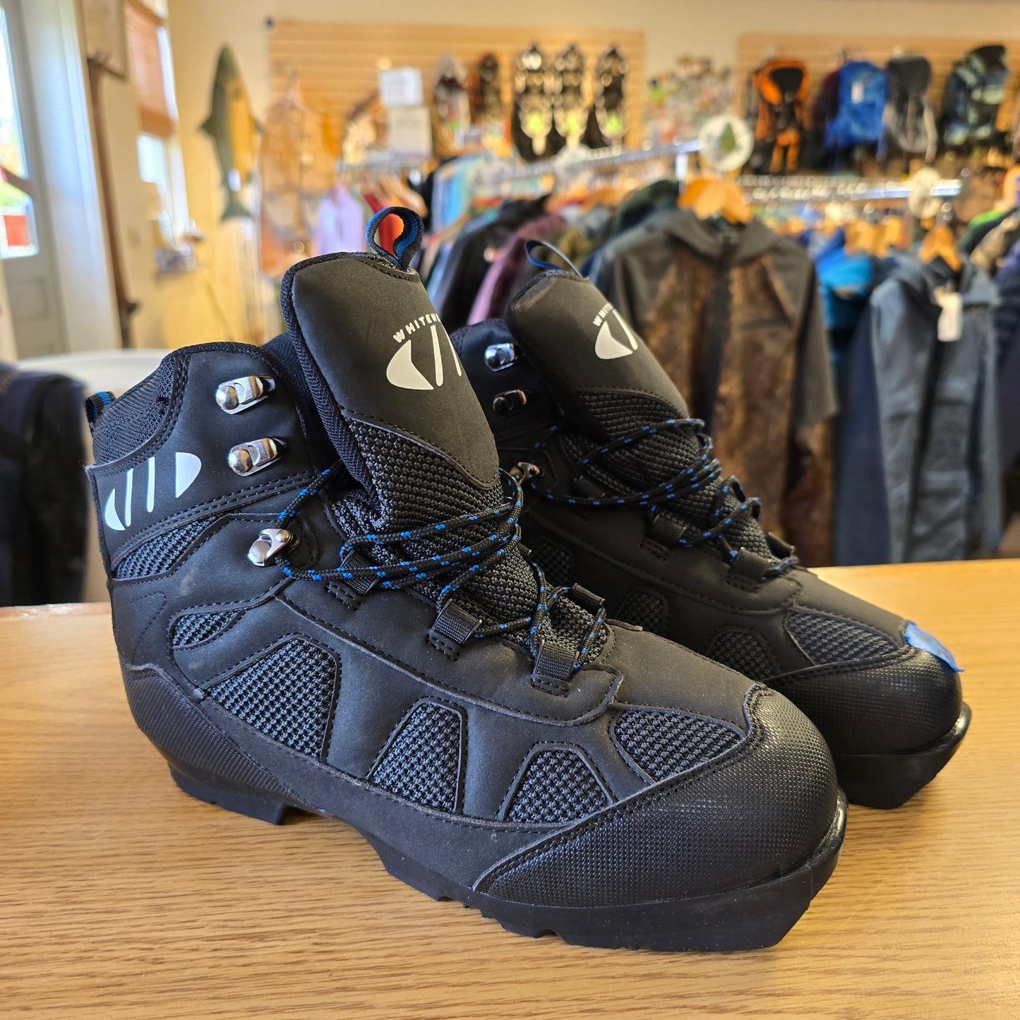 Whitewoods BCNNN Boot NEW W7.5