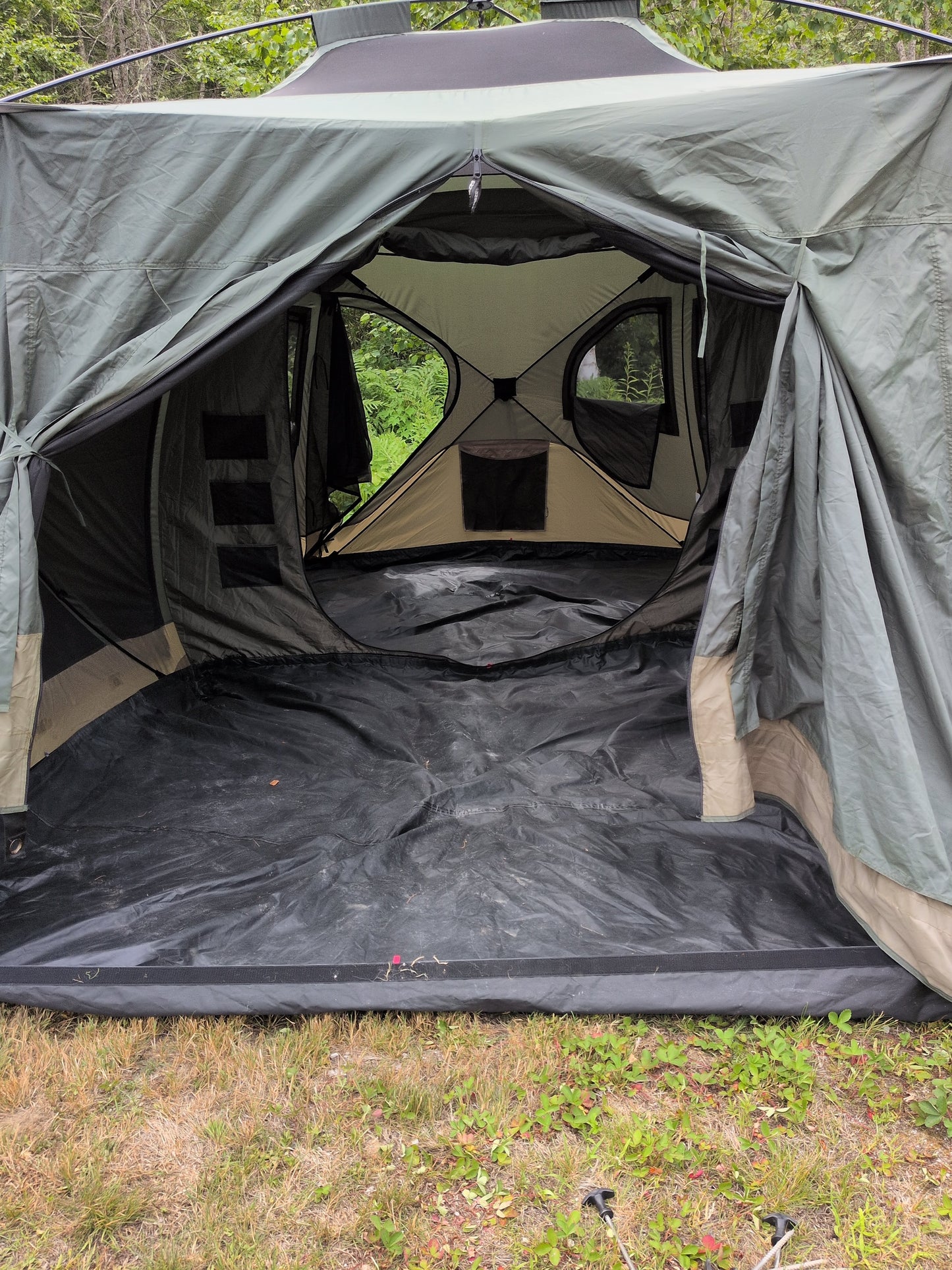 Gazelle T4 Overland Edition Pop-Up Hub Tent