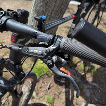 Trek 8.6 Dual Sport Bike w/Bag & Accessories
