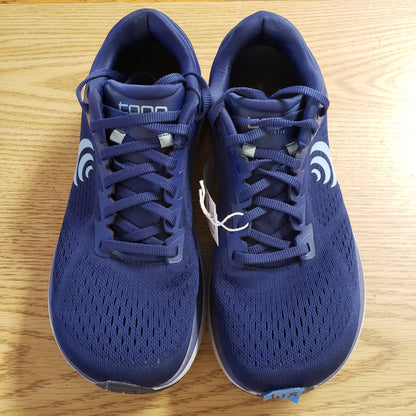 Topo Athletic Phantom 3 Shoes
