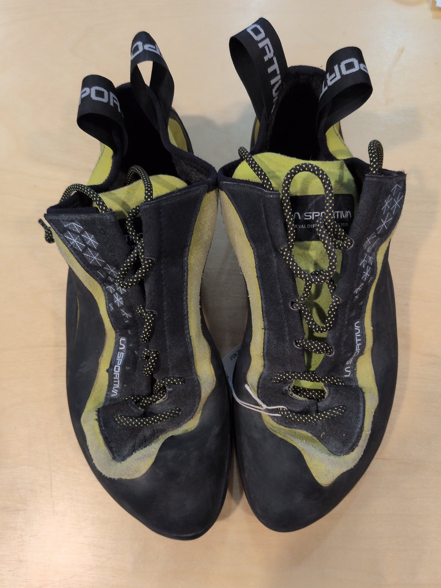 La Sportiva Miura VS Climbing Shoe