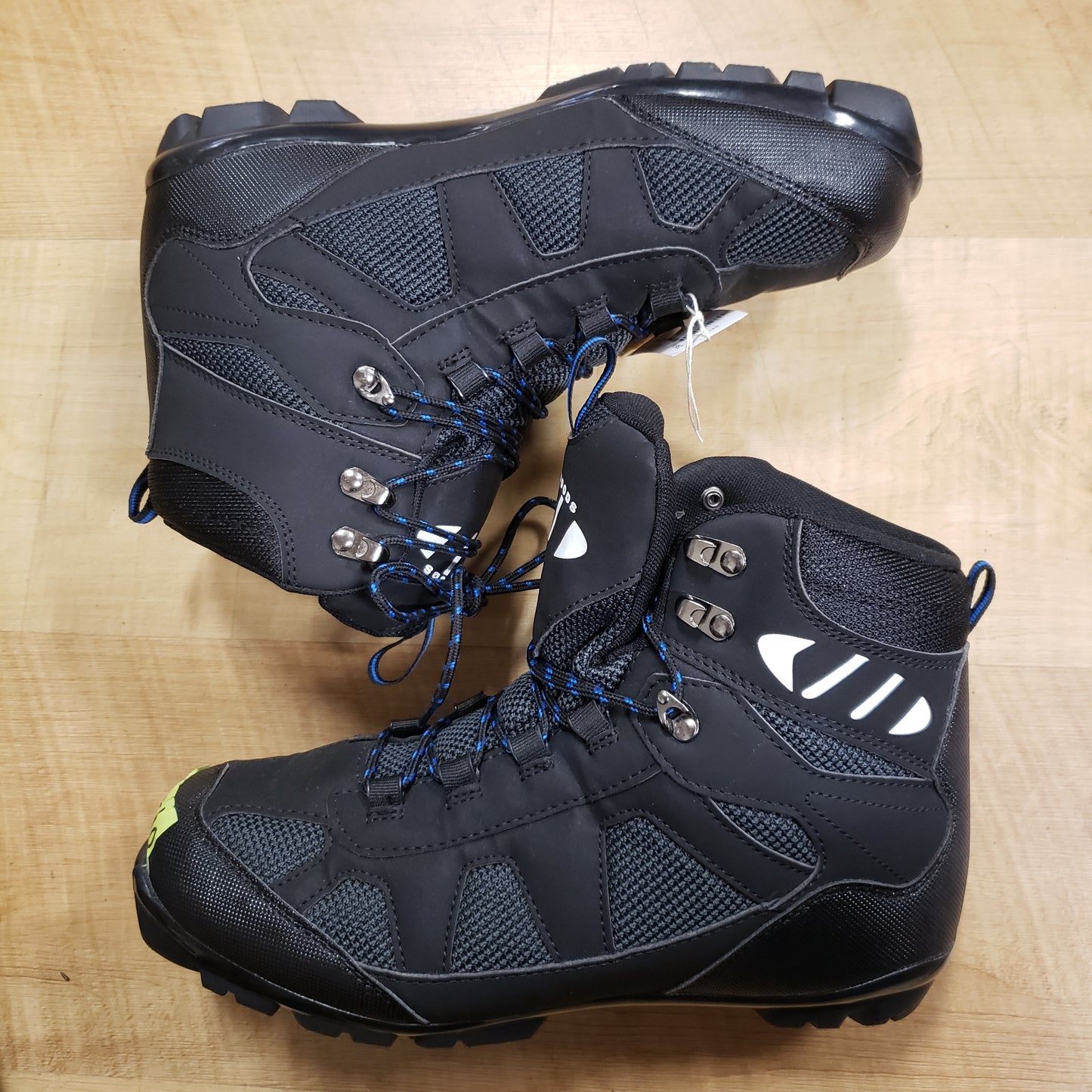 Whitewoods NNN Ski Boots Men's 9.5/10
