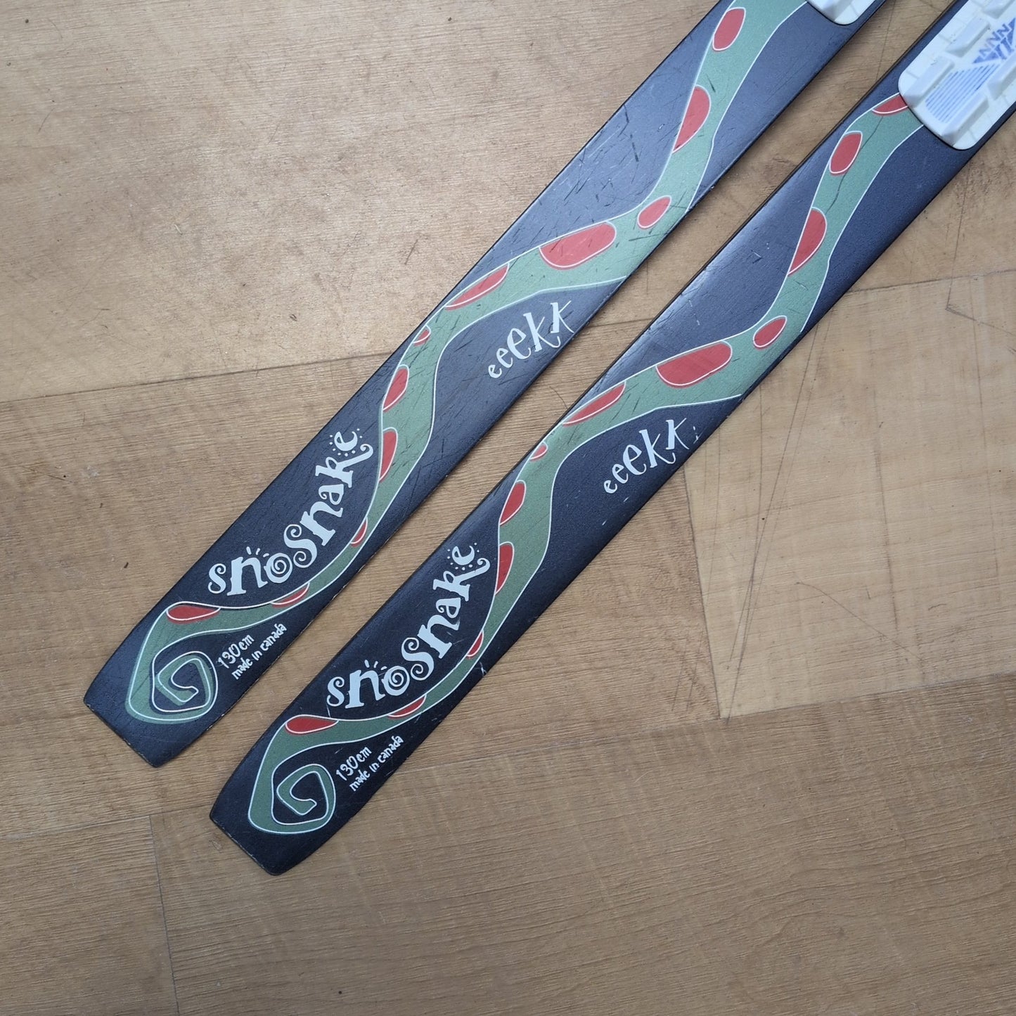 LL Bean SnoSnake NNN XC Skis