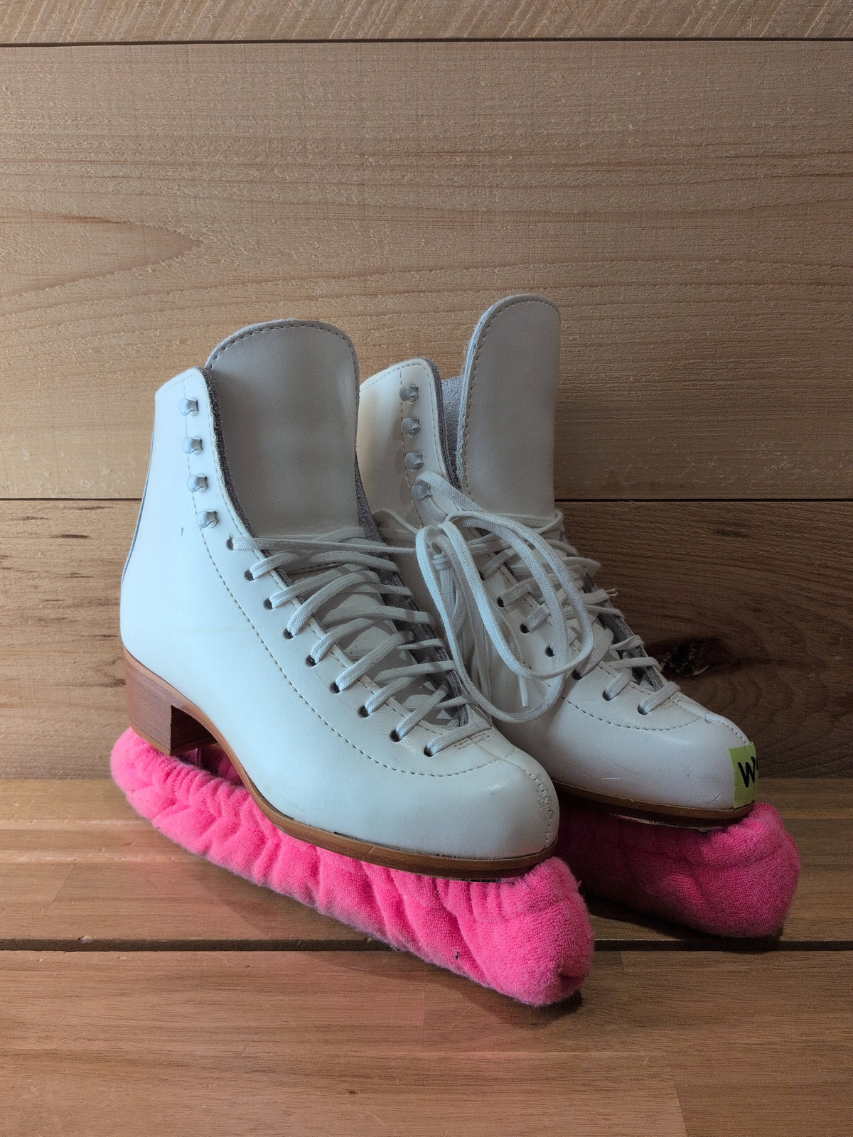 Jackson Mark IV Figure Skate